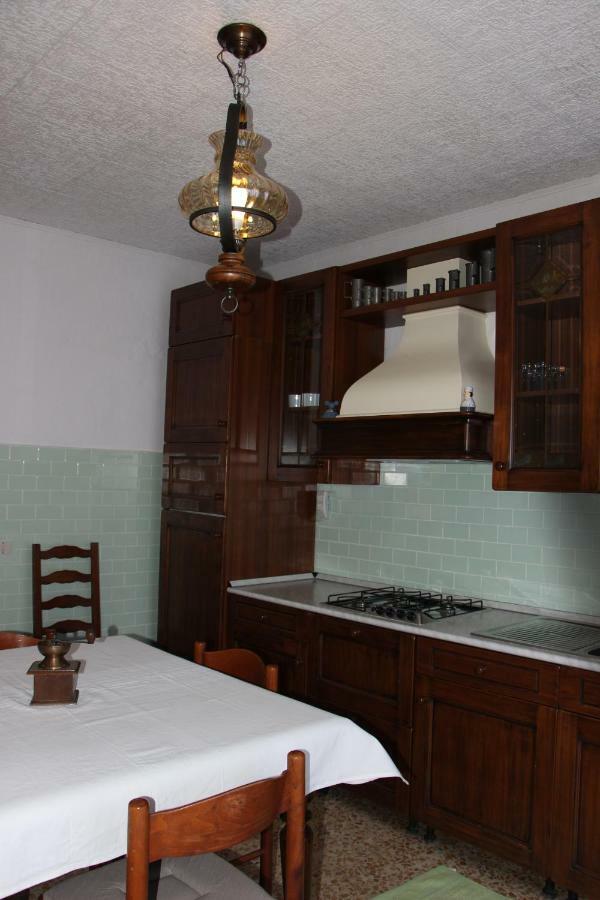Casa Di Gianni Apartman Primaluna Kültér fotó